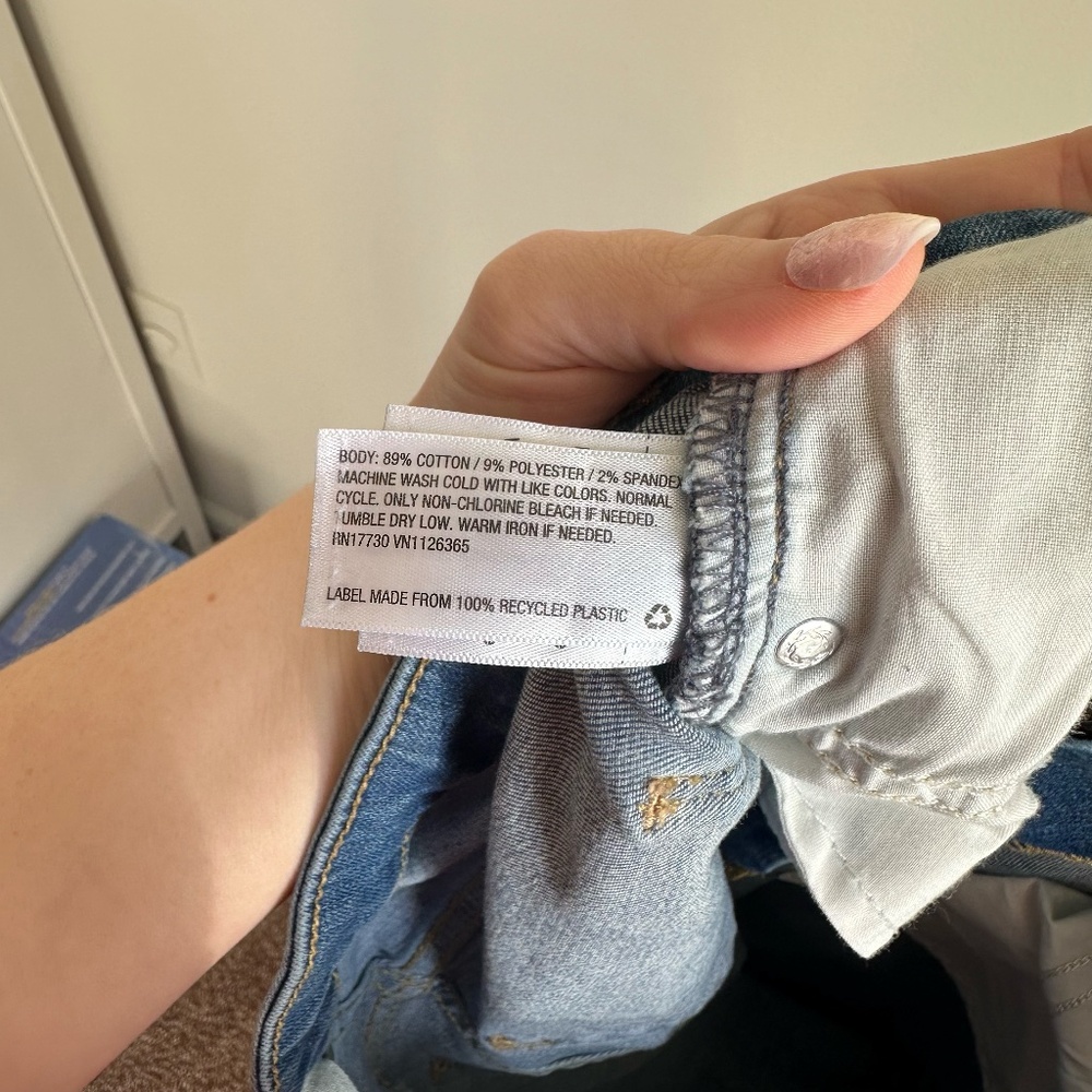 Universal Thread Distressed High Rise Skinny Jeans Size 8 - Picture 8 of 8